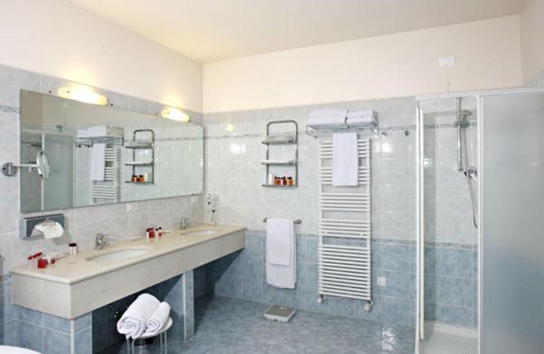 Hotel Gabarda カルピ 部屋 写真