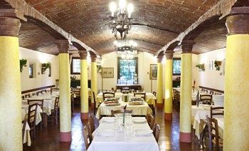 Hotel Gabarda カルピ エクステリア 写真